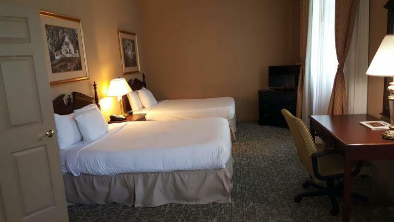 Inn On Broadway Downtown/Keeneland/Medical Center Лексингтън Екстериор снимка
