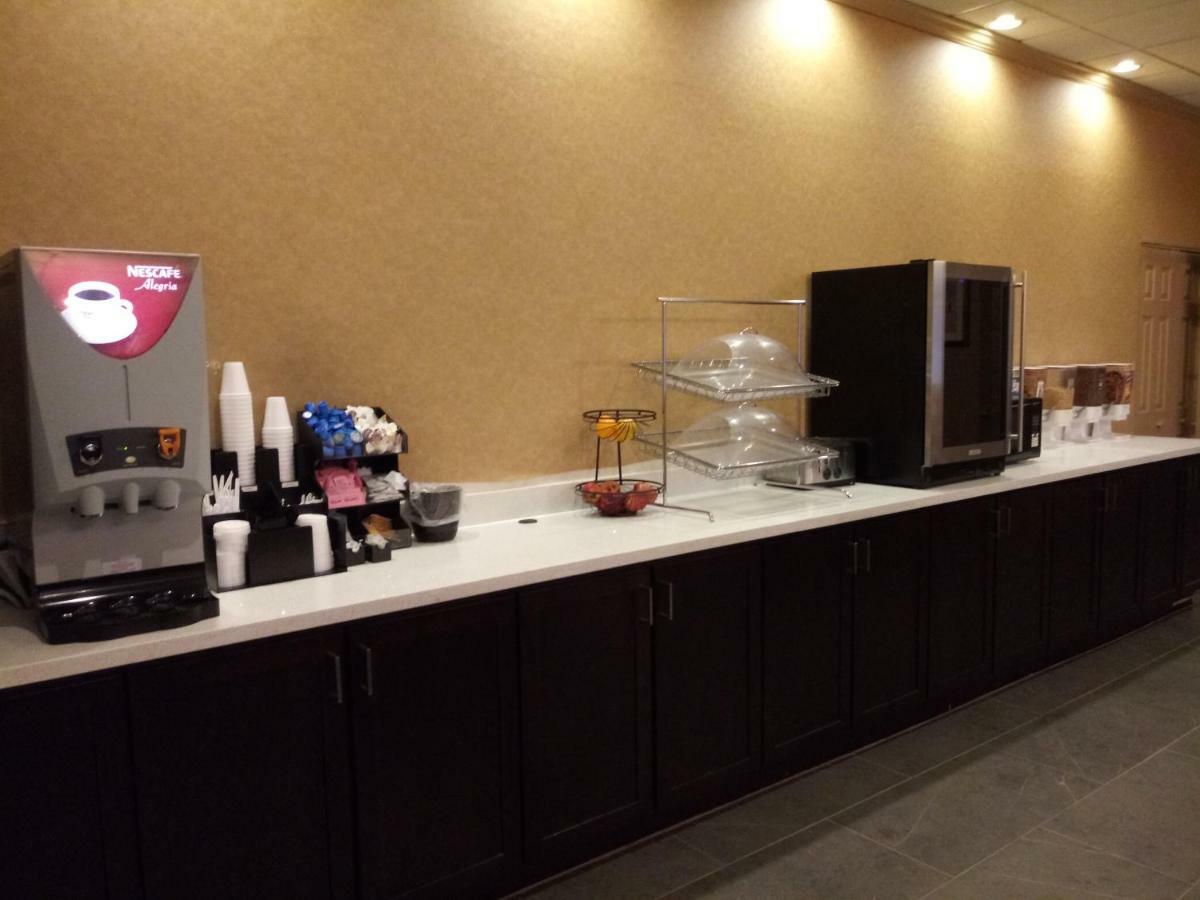 Inn On Broadway Downtown/Keeneland/Medical Center Лексингтън Екстериор снимка