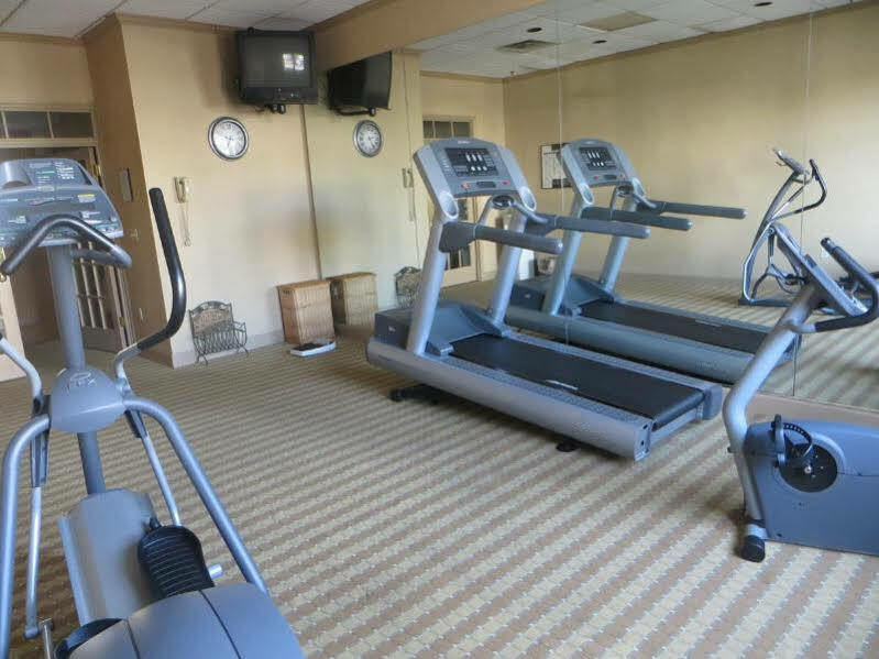 Inn On Broadway Downtown/Keeneland/Medical Center Лексингтън Екстериор снимка