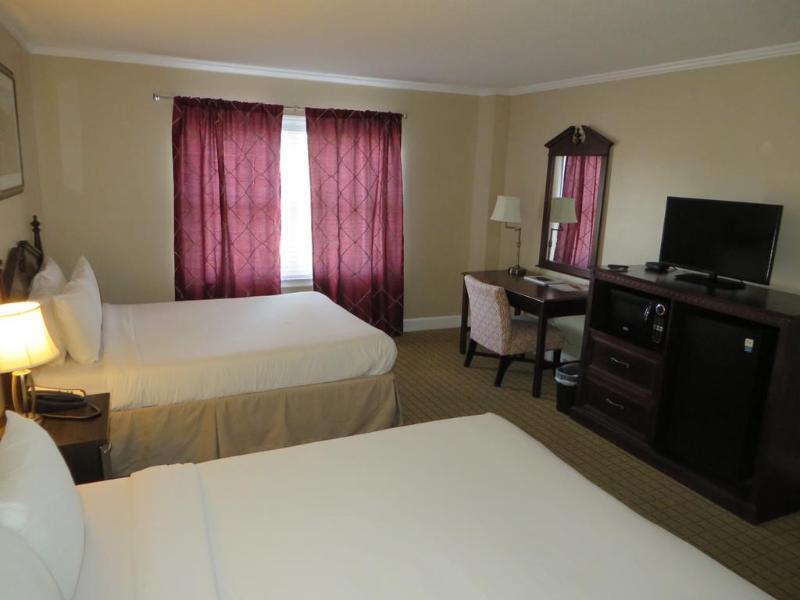 Inn On Broadway Downtown/Keeneland/Medical Center Лексингтън Екстериор снимка