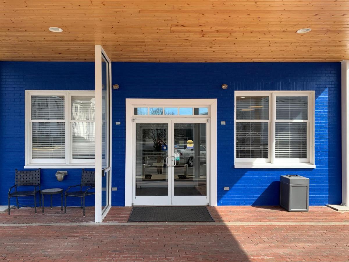 Inn On Broadway Downtown/Keeneland/Medical Center Лексингтън Екстериор снимка